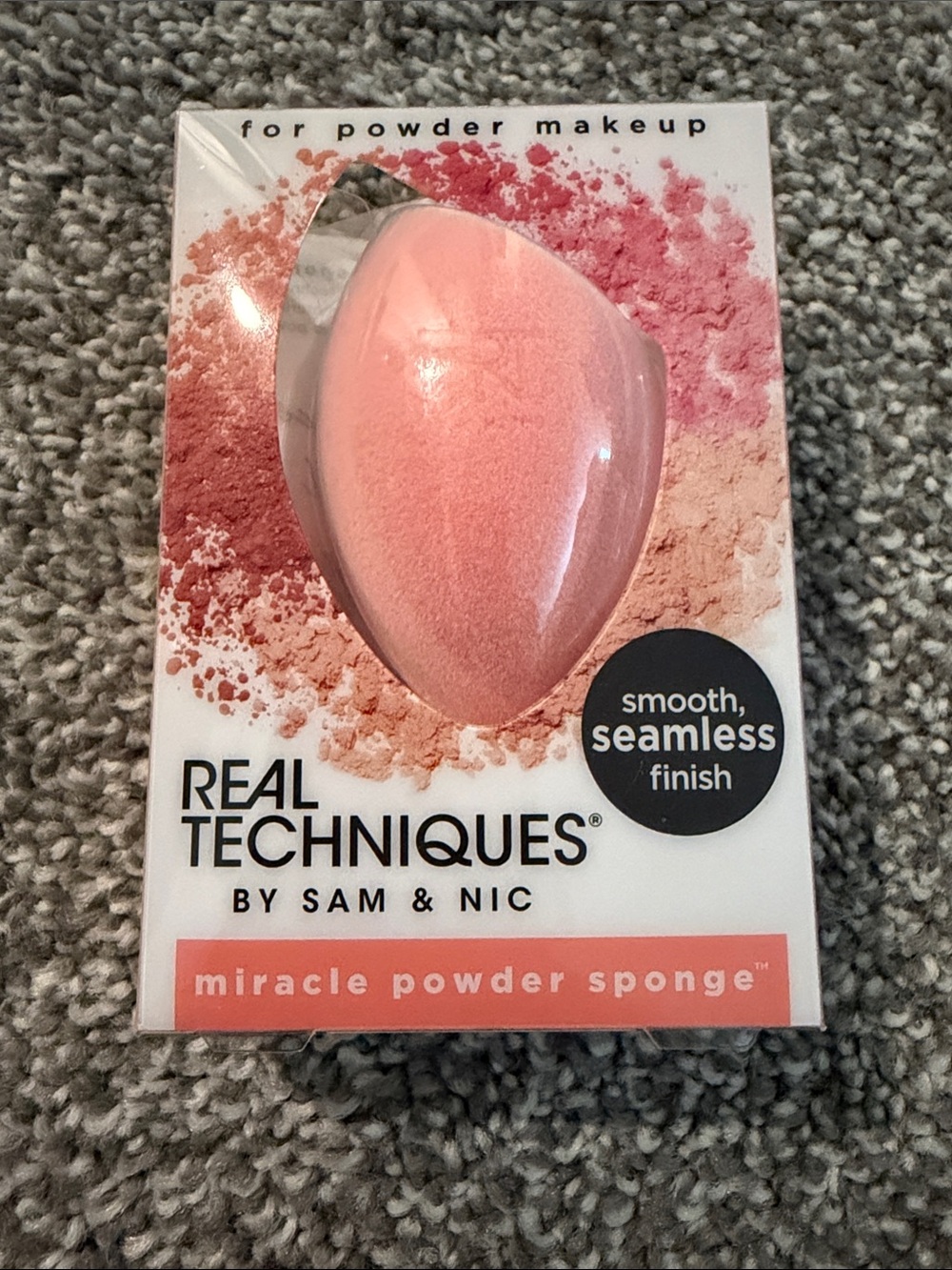 Real Techniques Miracle Powder Sponge